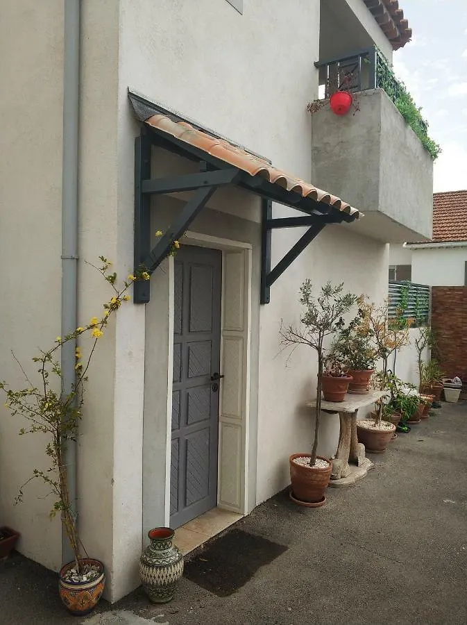 Appartements Equipes 1Km Plage Fos-sur-Mer 0*,